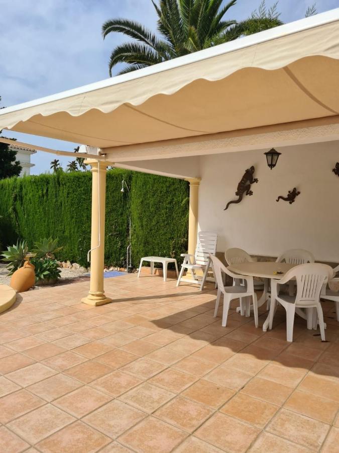 Maison Nathalia Javea Luaran gambar